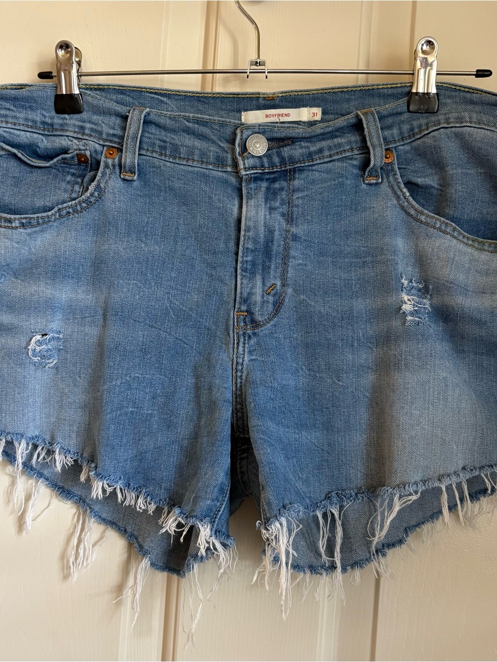 Levi’s Boyfriend Shorts Distressed Cutoff Denim Shorts Light Wash Casual Summer